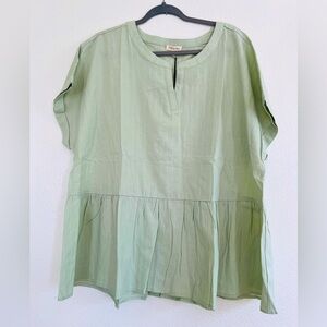 Loose fit sage peplum style top, size 2X, 100% cotton